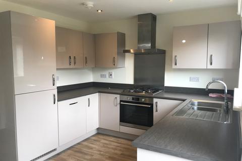 2 bedroom end of terrace house to rent, Newcastle-Under-Lyme ST5
