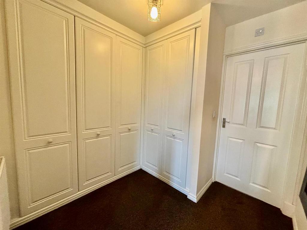 Dressing Area: