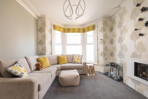 51 Bromwich Road, Sheffield, S8 0GG