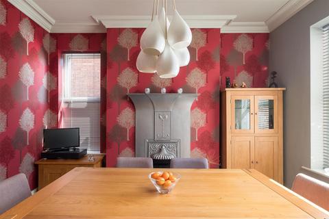 51 Bromwich Road, Sheffield, S8 0GG