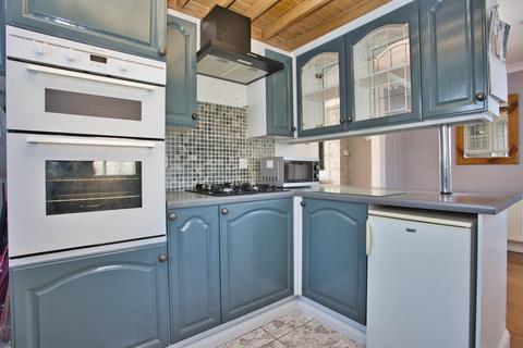 3 bedroom semi-detached house for sale, Cavell Square, Deal, CT14
