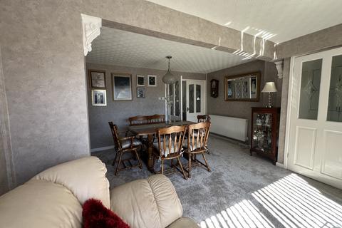 undefined, Eldon Close, Denton