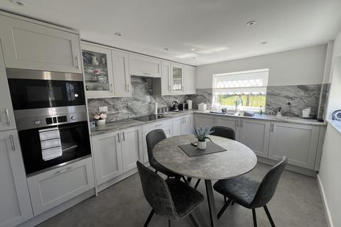 undefined, Eldon Close, Denton