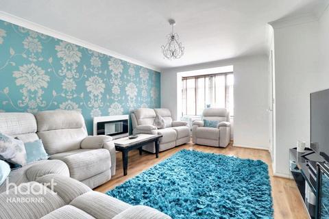 3 bedroom terraced house for sale, Cardinal Close, Edgbaston