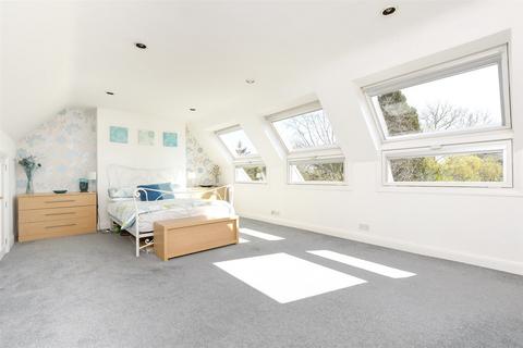 14 Copse Hill, Purley, CR8 4LH