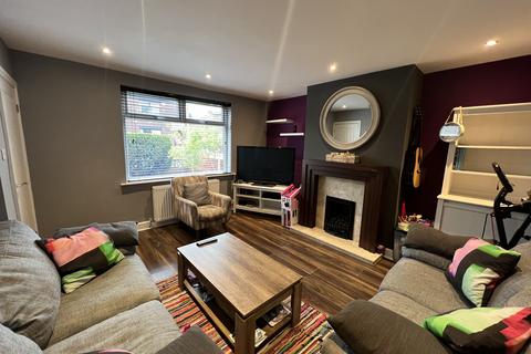 12 Chapel Field Road, Denton, Manchester, M34 6DN