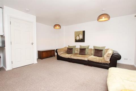 2 bedroom flat to rent, Bedford Court, Bath BA1