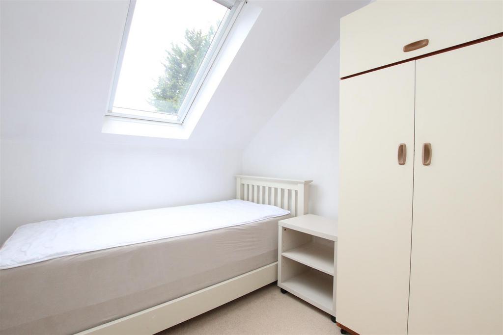 Bedroom two.JPG
