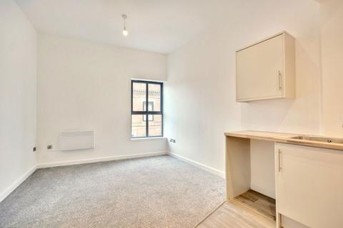 1 bedroom flat to rent, Market Street, Ilkeston, Derbyshire DE7 5RB