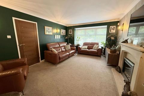158 Bills Lane, Shirley, Solihull, B90 2PQ