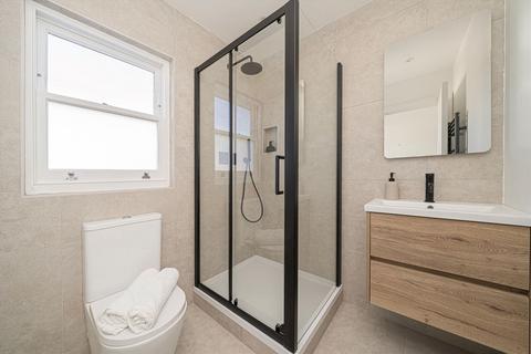 33 Talbot Road, Isleworth, TW7 7HG
