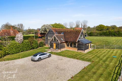 4 bedroom detached house for sale, Epping Lane, Romford RM4