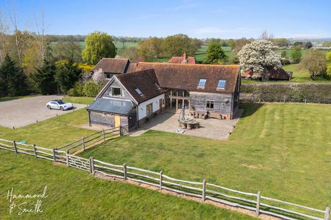 4 bedroom detached house for sale, Epping Lane, Romford RM4
