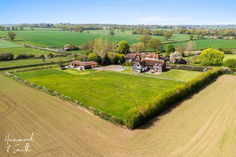 Meadow House Epping Lane, Stapleford Tawney, Romford, RM4 1ST