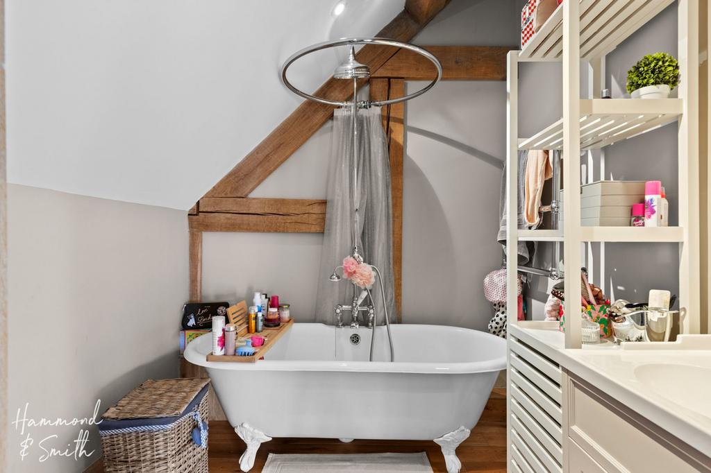 Ensuite