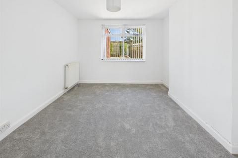 3 bedroom end of terrace house to rent, Purefoy Road, Coventry CV3