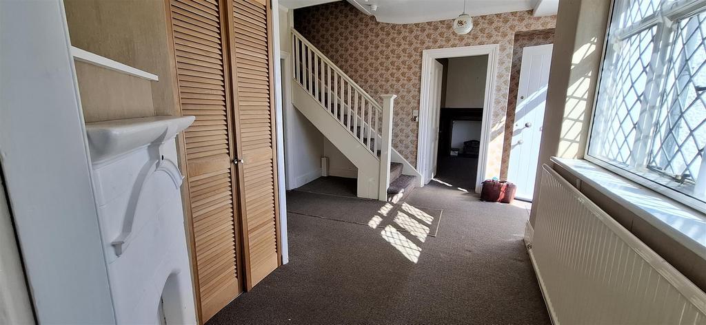 Spacious reception hallway