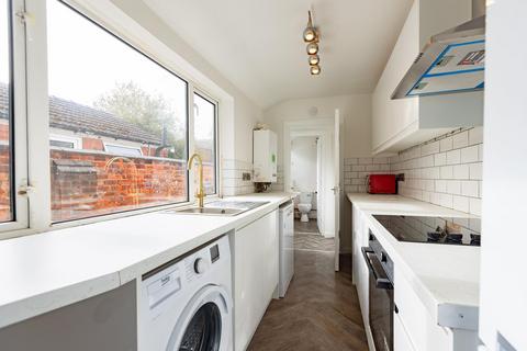 4 bedroom terraced house to rent, Lincoln LN1