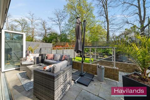 undefined, Wellston Crescent, London