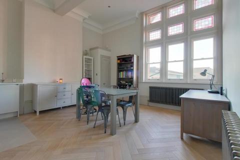 2 bedroom apartment for sale, The Grange,  Wildcary Lane, Romford