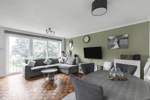 3 bedroom maisonette for sale, Park Hill, London, W5