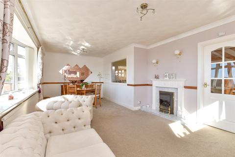 4 bedroom detached house for sale, Crescent Drive North, Woodingdean, Brighton, East Sussex