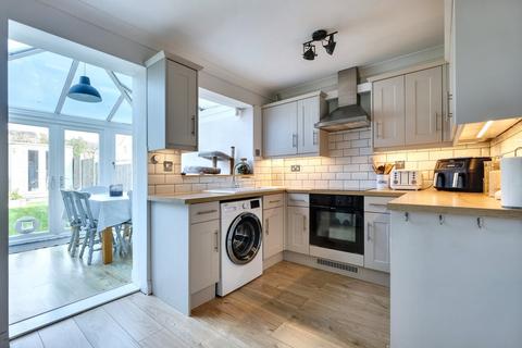 24 Blacksmith Close, Springfield, Chelmsford, CM1 6SY