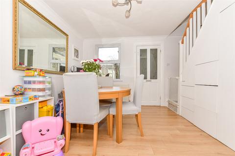 3 bedroom semi-detached house for sale, Commercial Road, Tonbridge TN12