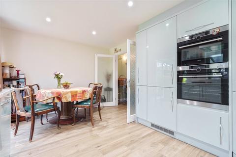 3 bedroom semi-detached house for sale, Saturn Close, Berkshire RG41