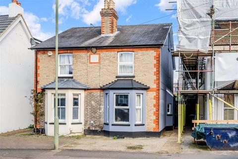 4 bedroom semi-detached house for sale, Hook Road, Epsom
