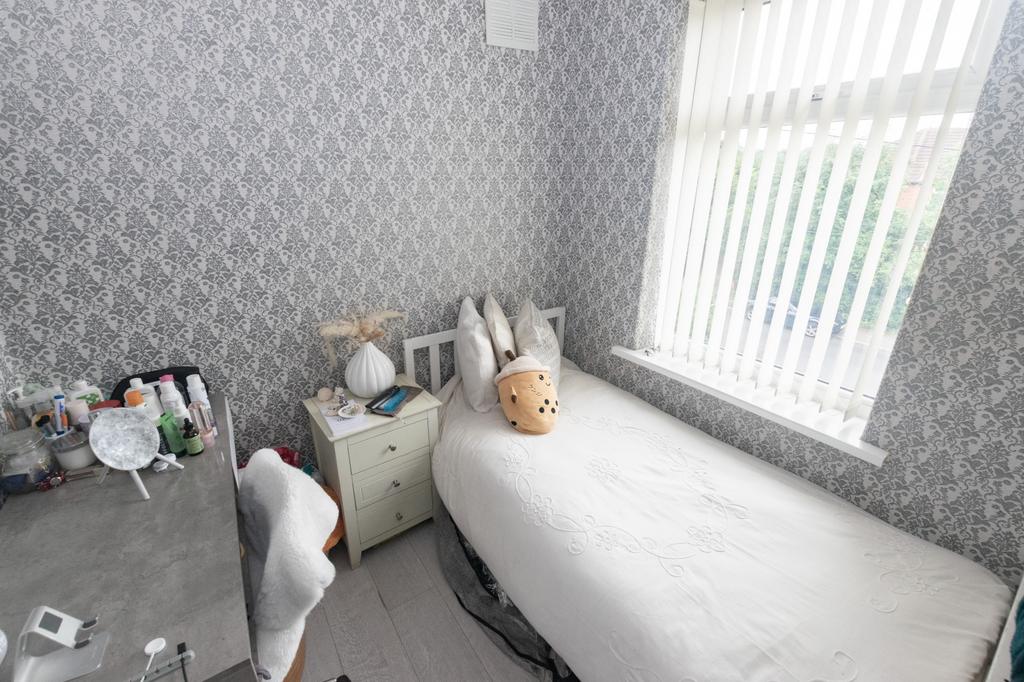 Bedroom4