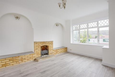 undefined, London Road, High Wycombe HP11