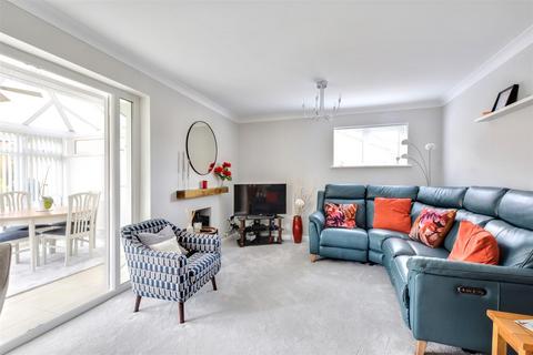 2 bedroom detached bungalow for sale, Cranborne Close, Trowell, Nottingham