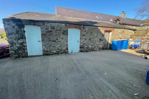 undefined, Tyn Lon, Holyhead
