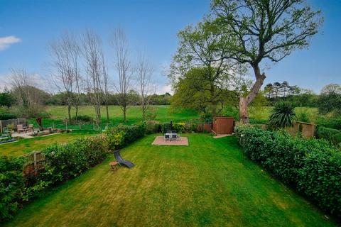 3 bedroom detached house for sale, Wilmore Lane, Wythall