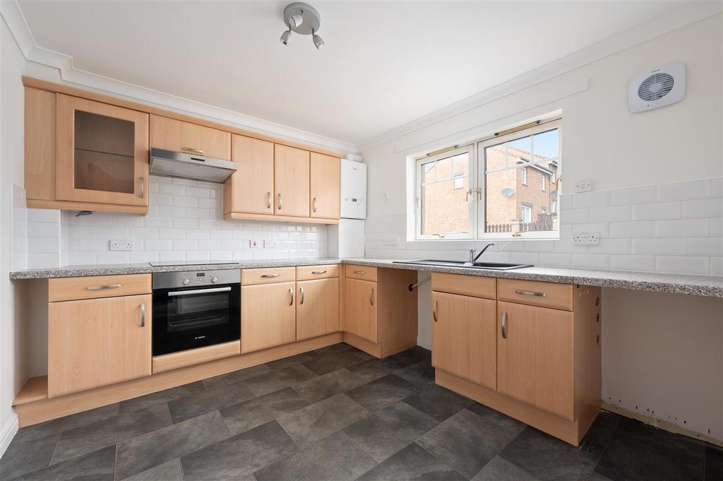 25 Colliston Road 007.JPG