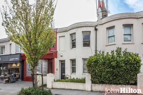 3 bedroom terraced house for sale, Surrey Street, Brighton