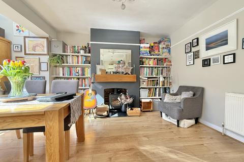 3 Broadway, Exeter, EX2 9LT