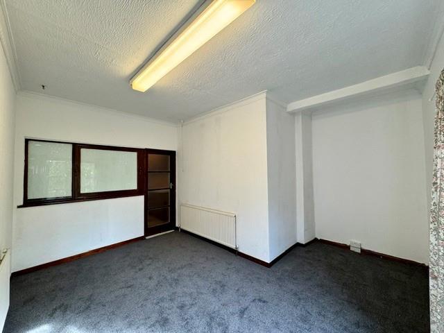 Bedroom 3.jpg