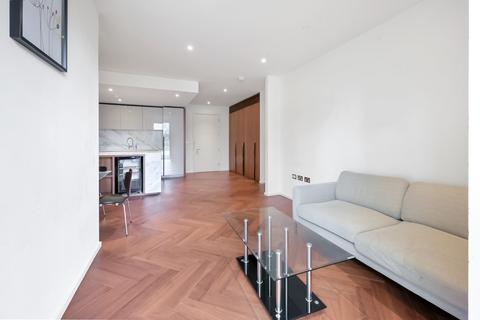 1 bedroom flat for sale, Ambassador Building, Embassy Gardens, Nine Elms, SW11