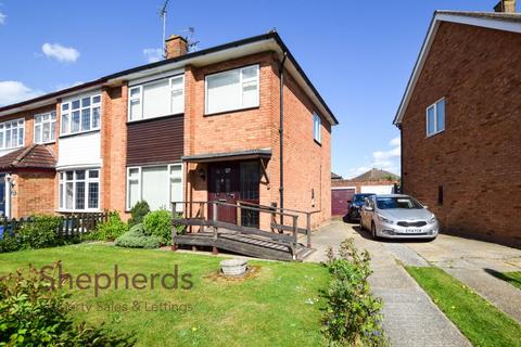 38 Ashdown Crescent, Cheshunt, Waltham Cross, EN8 0RS