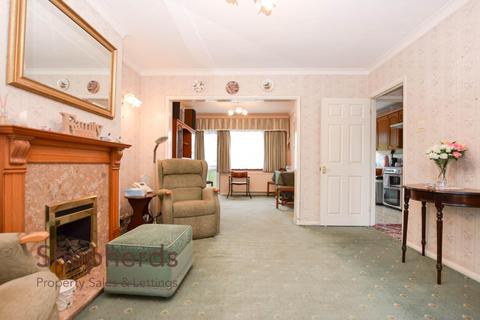 38 Ashdown Crescent, Cheshunt, Waltham Cross, EN8 0RS