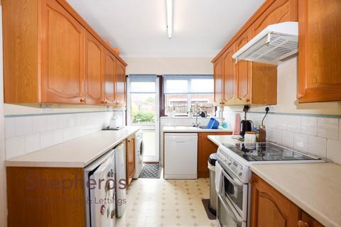 38 Ashdown Crescent, Cheshunt, Waltham Cross, EN8 0RS