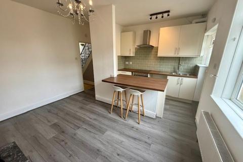 26 Mount Terrace, Bradford, BD2 2JE