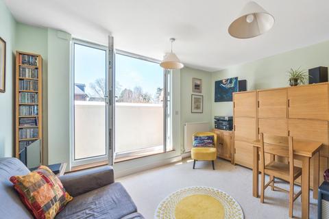 2 bedroom apartment for sale, Fraser Gardens, Winchester, SO22
