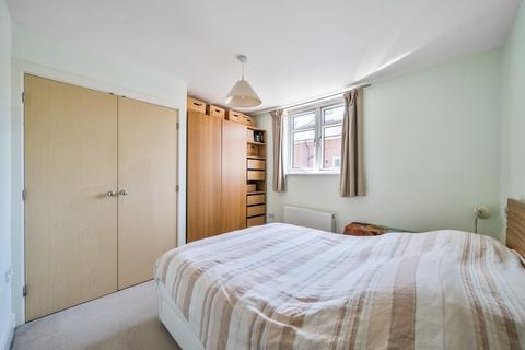 2 bedroom apartment for sale, Fraser Gardens, Winchester, SO22