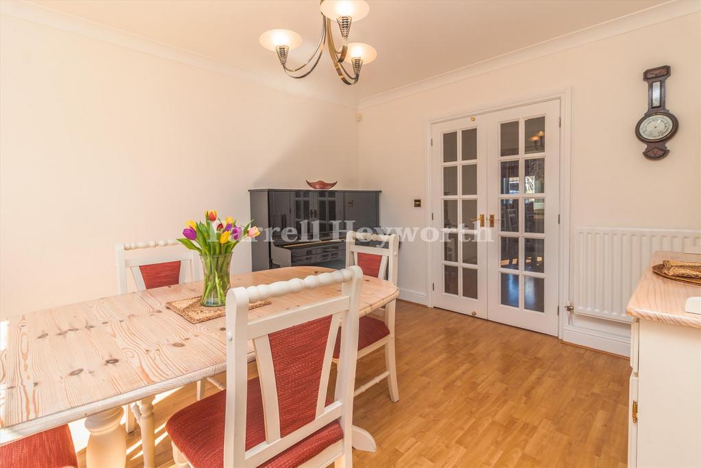 Dining Room image 3