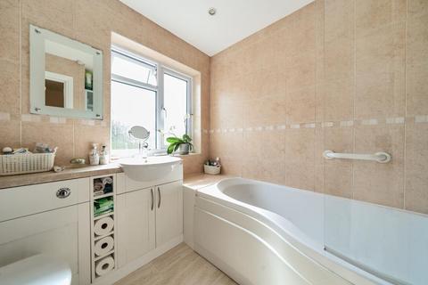54a Cowbridge Road, Harrow, HA3 9QA