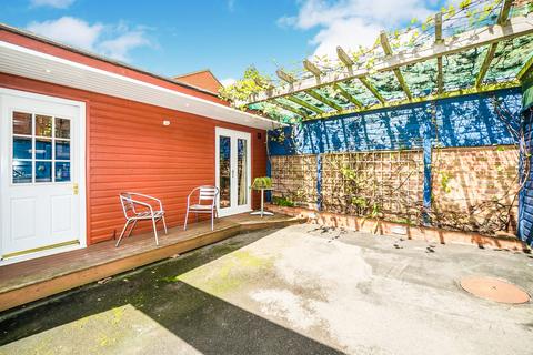 Studio to rent, Collis Street, Reading, RG2