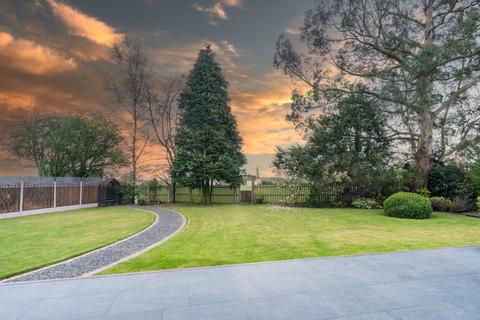 The Gables Ash Lane, Alvechurch, Birmingham, B48 7TT